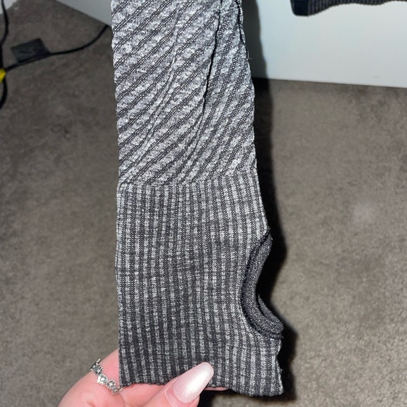 Ivivva athletic long sleeve - Picture 4 of 4